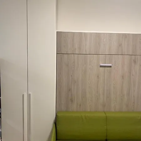 Apartment Ugo Bassi Lux *