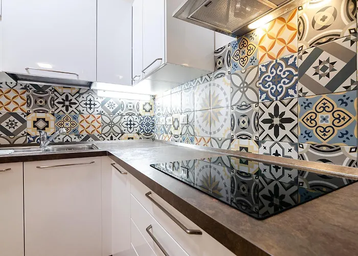 Ugo Bassi Lux * Bologna